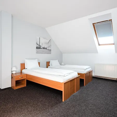 Wellness A Restaurace U Gigantu Guest house