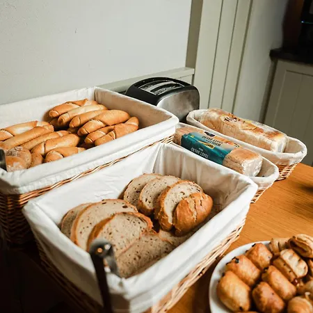 Wellness A Restaurace U Gigantu Konukevi 4*