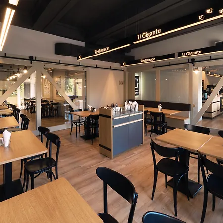 Wellness A Restaurace U Gigantu Guest house