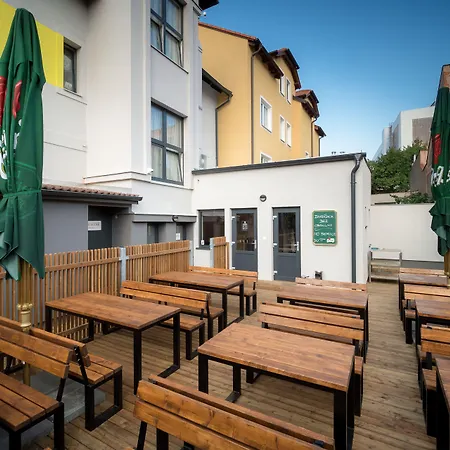 Wellness A Restaurace U Gigantu 4*