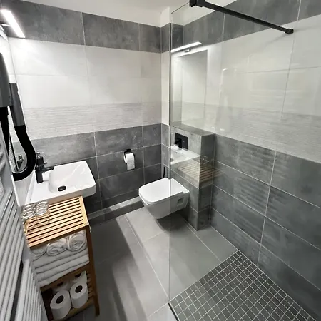 Wellness A Restaurace U Gigantu 4* Plzen