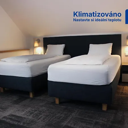 Wellness A Restaurace U Gigantu 4*
