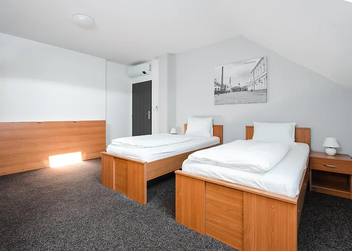 Wellness A Restaurace U Gigantu Pensionat 4*