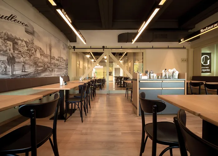 Wellness A Restaurace U Gigantu Pensionat