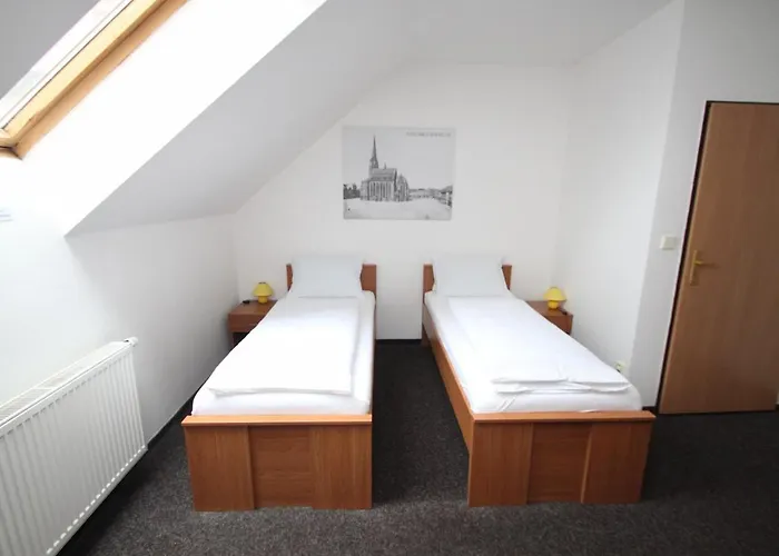 Wellness A Restaurace U Gigantu Guest house 4*